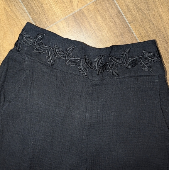 Disturbia Vine Textured Crop Top and Wide Leg Trouser - Picture 6 of 7